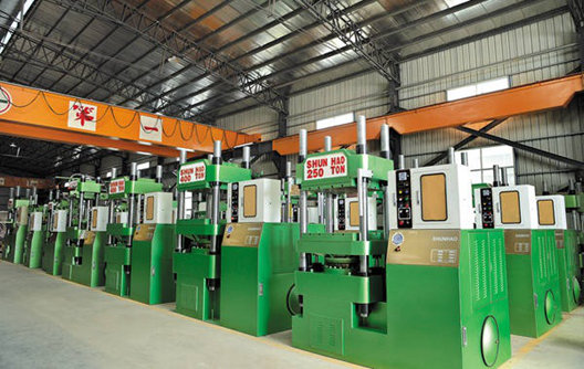 Qu'est-ce qu'une presse à mélamine ? Usine Shunhao