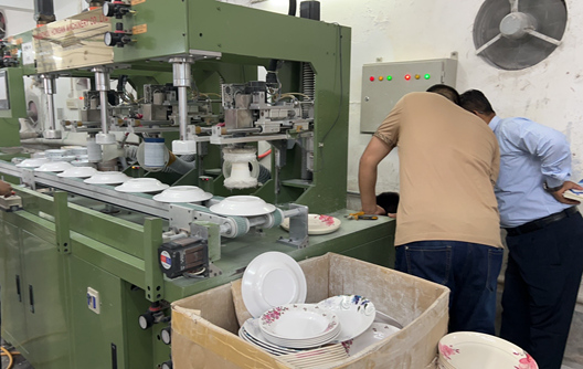 Guide de travail à l'étranger de l'usine Shunhao : améliorer la qualité et l'efficacité