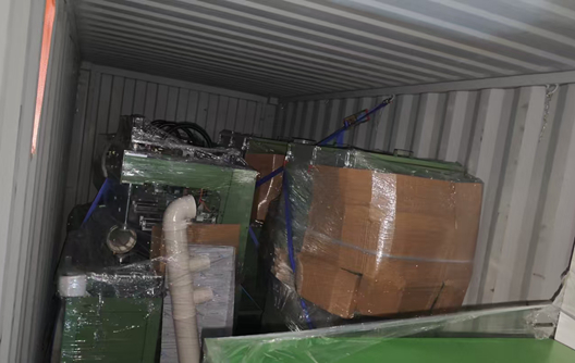 Dernière expédition de machines de polissage de vaisselle en mélamine